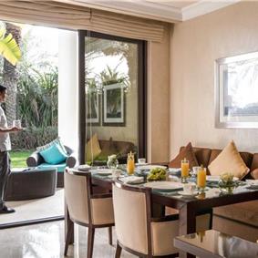5 Bedroom Luxury Beachfront Villa in Dubai with Private Pool, Sleeps 10